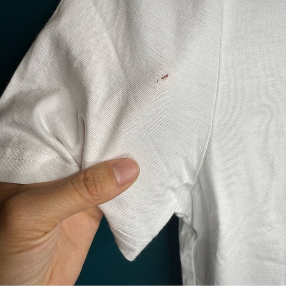 Jimmy Choo White Tee with Subtle Logo - Picture 3 of 11